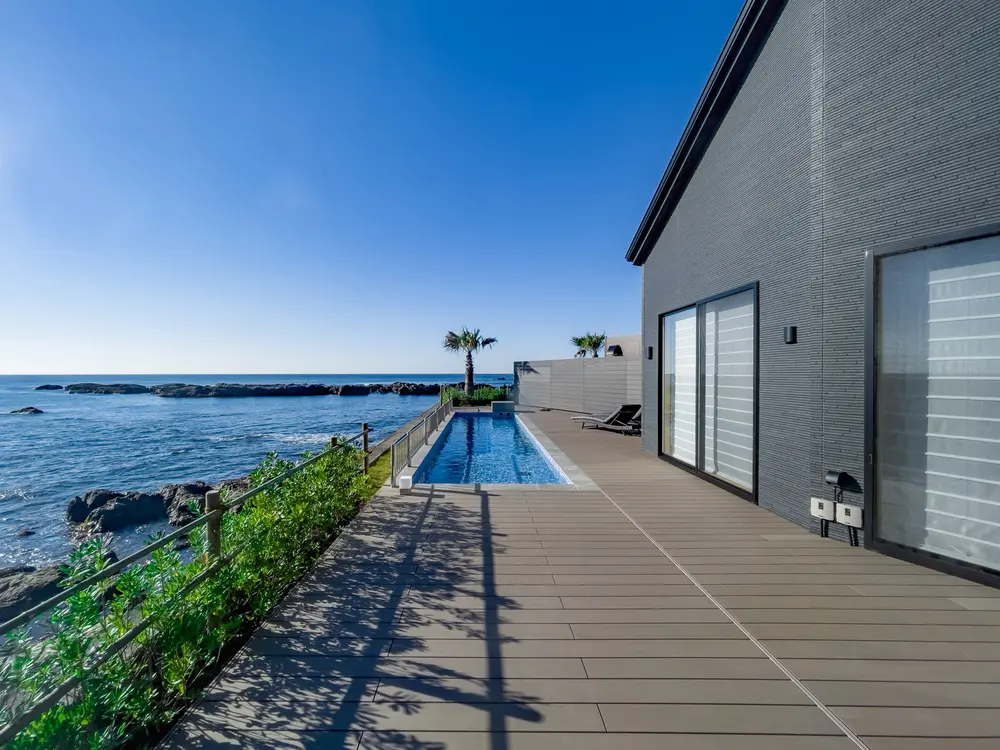 淡路島7月16日無料宿泊権利6人から8人ほど